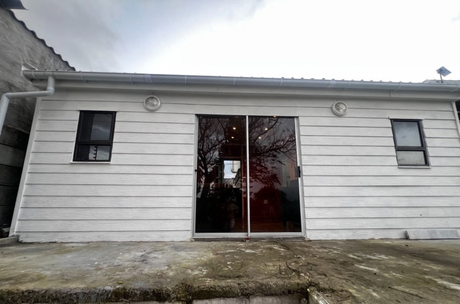 1 Bedroom Property for Sale in Southfield Western Cape